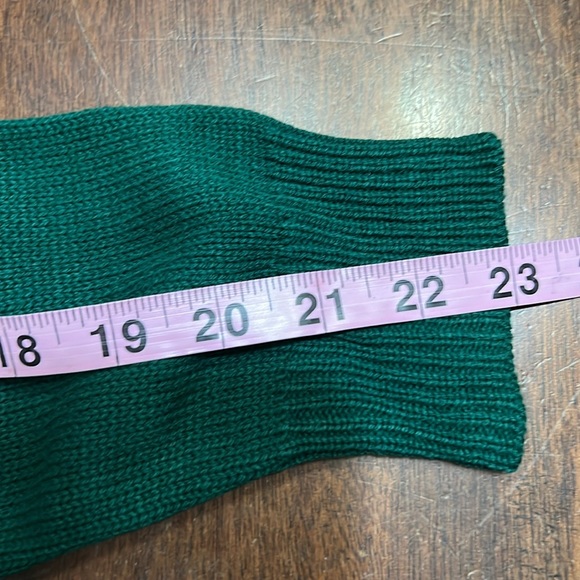 Vintage Green Cable Knit Button Up Cardigan Sz 40 Med EUC Beautiful Buttons - Picture 11 of 12